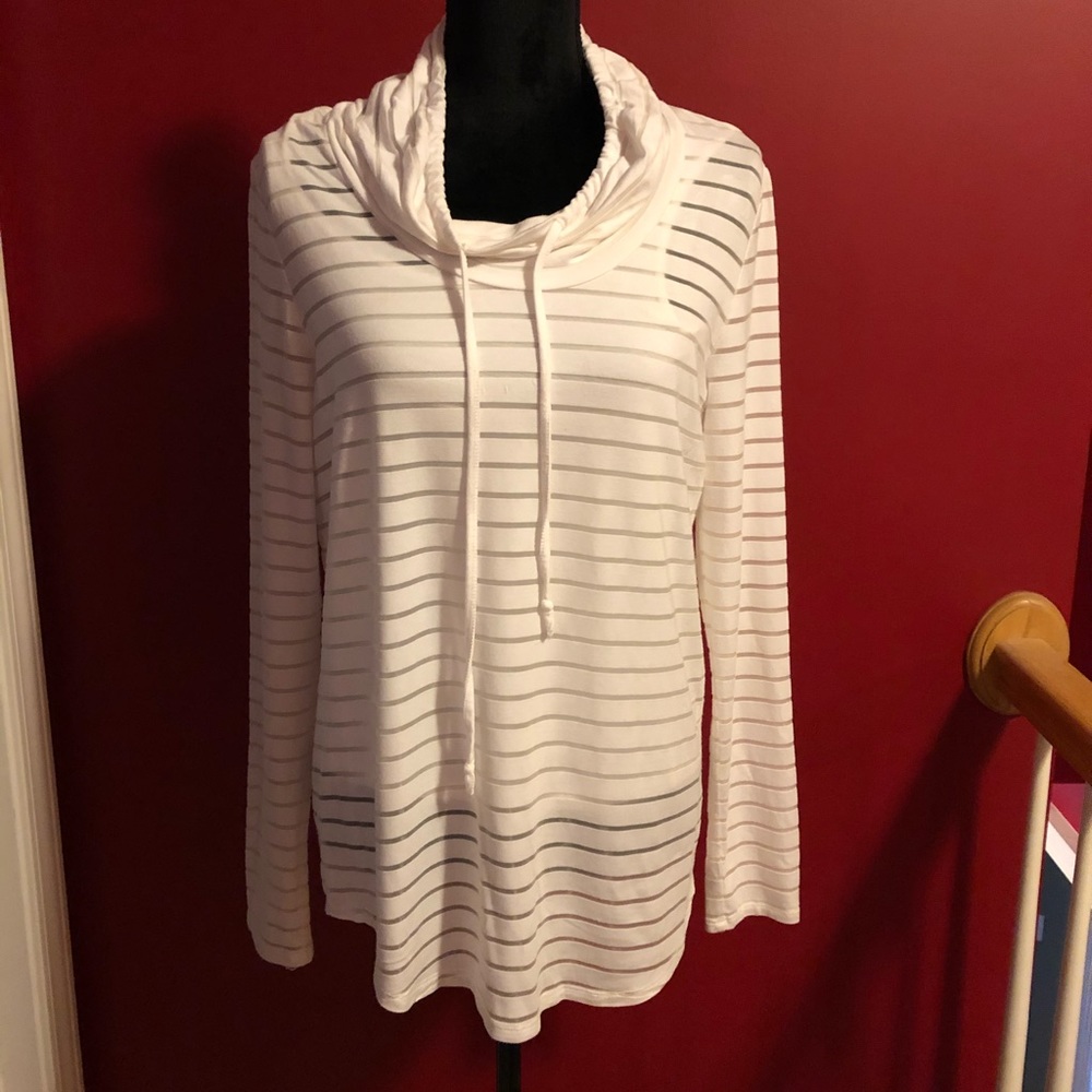 Chelsea & Theodore cowl neck blouse
